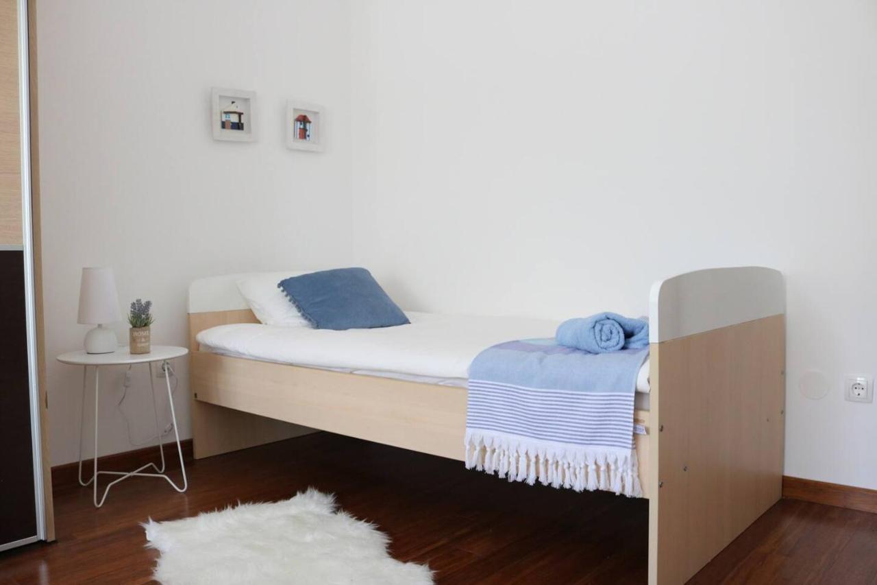 Apartments Ela Trogir Exterior photo